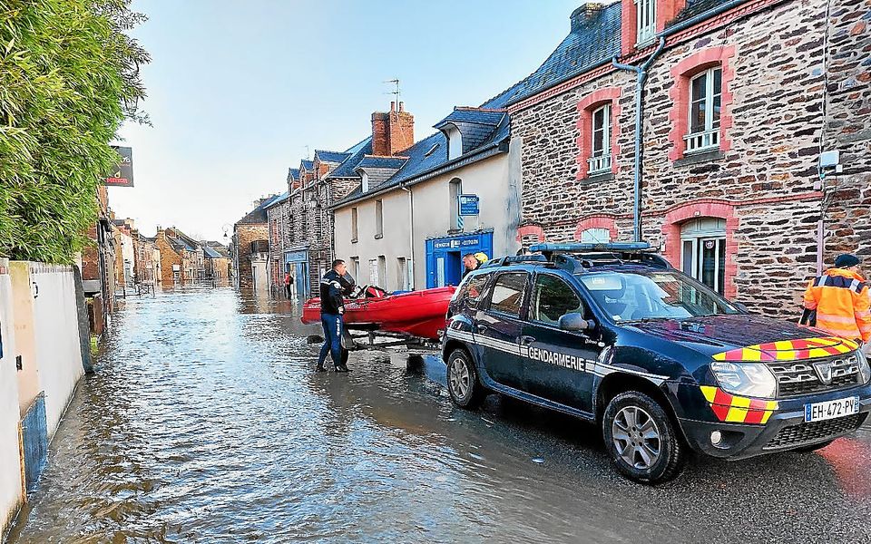 découvrez pourquoi les sinistrés de la tempête goretti sont privés d’indemnisation malgré leur assurance habitation et les recours possibles pour défendre leurs droits.